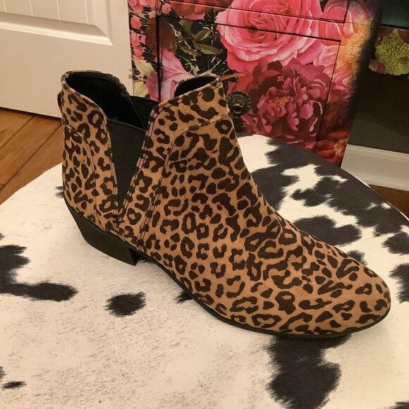 Sam Edelman Leopard 🐆 Boots 👢❤️ - Picture 1 of 6
